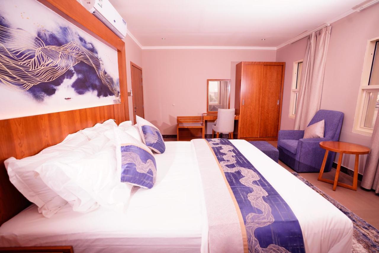 Suite Blue Dammam Exterior photo