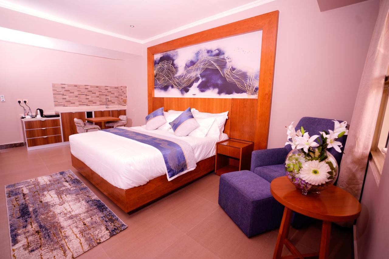 Suite Blue Dammam Exterior photo